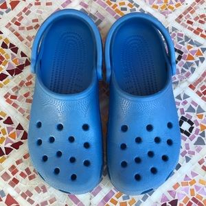 Royal/cobalt blue CROCS size S, womens 6-7, mens 4-5